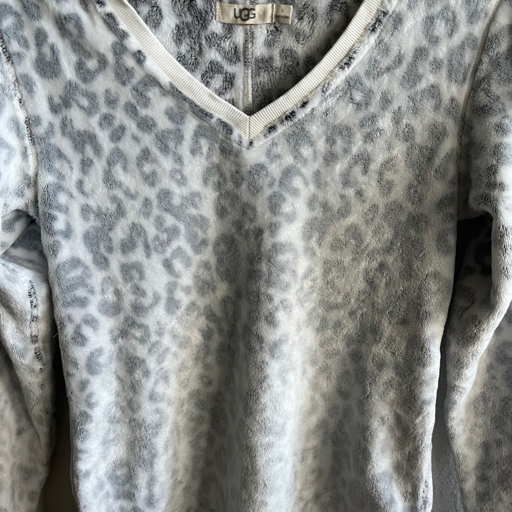 Ugg Women's Top Daisy Fleece Cotton Blend V-neck Long Sleeve Sweater Size S - Picture 4 of 13